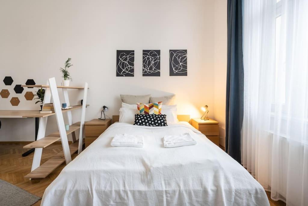 East Side Living Apartamento